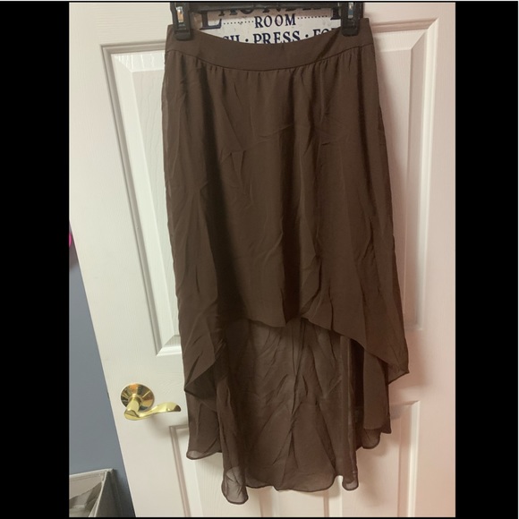 Women’s Lumiere hi low skirt - Picture 6 of 8